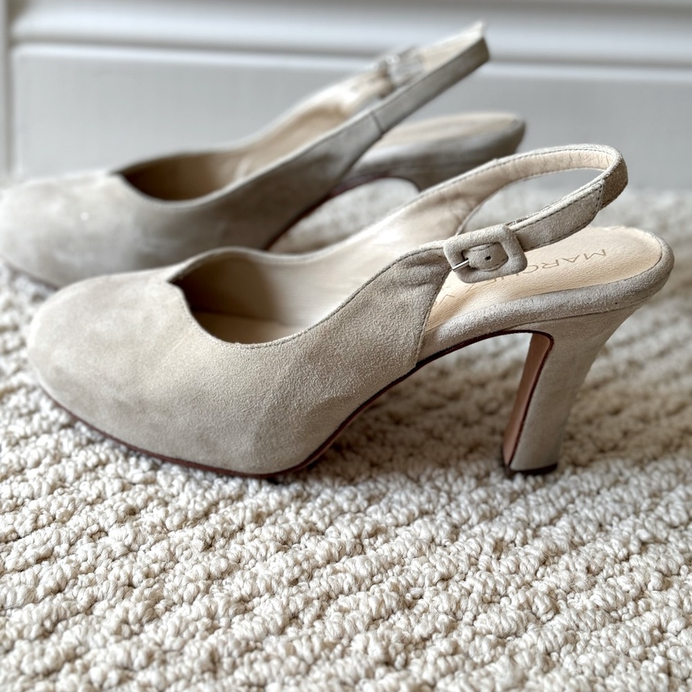 Marchez Vous cream Suede Chunky Heels